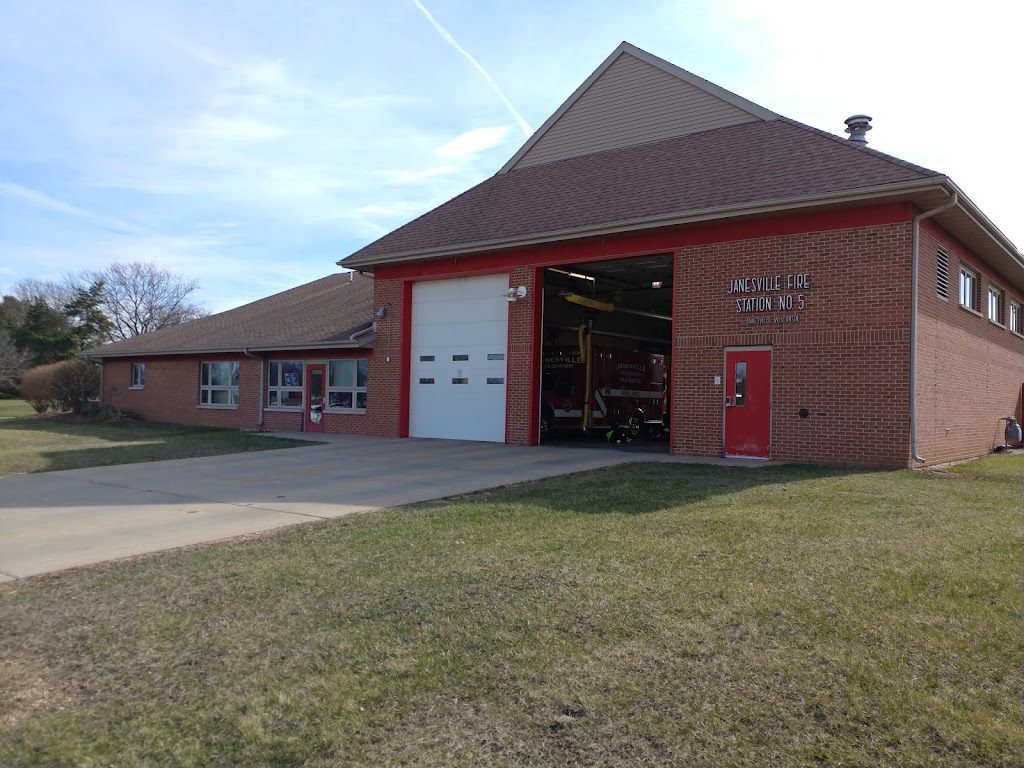 Janesville Fire Station #5 | 1414 Newport Ave, Janesville, WI 53545, USA | Phone: (608) 752-5815