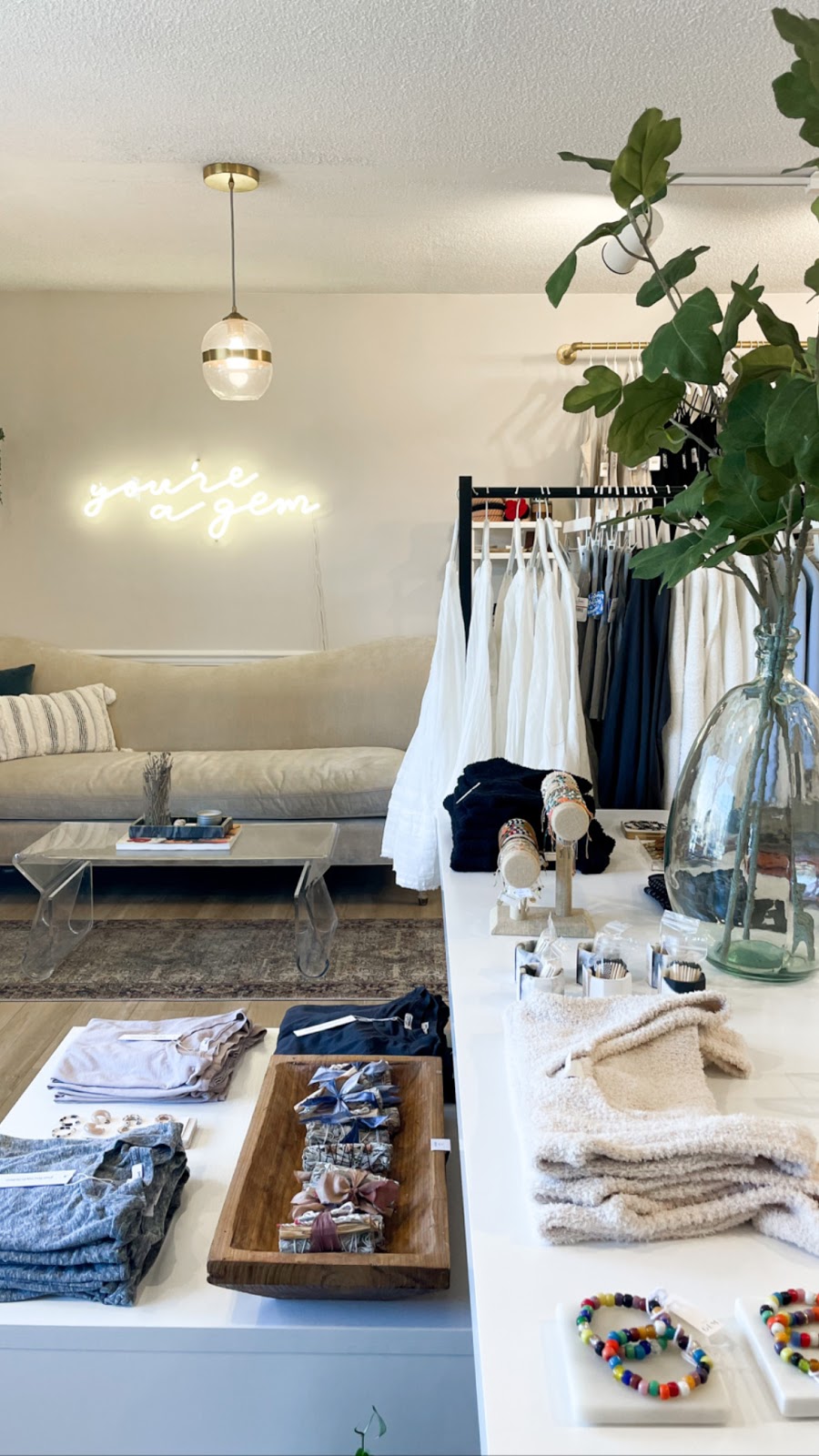 The Gem | 315 NJ-34 Suite 109, Colts Neck, NJ 07722, USA | Phone: (732) 637-8077