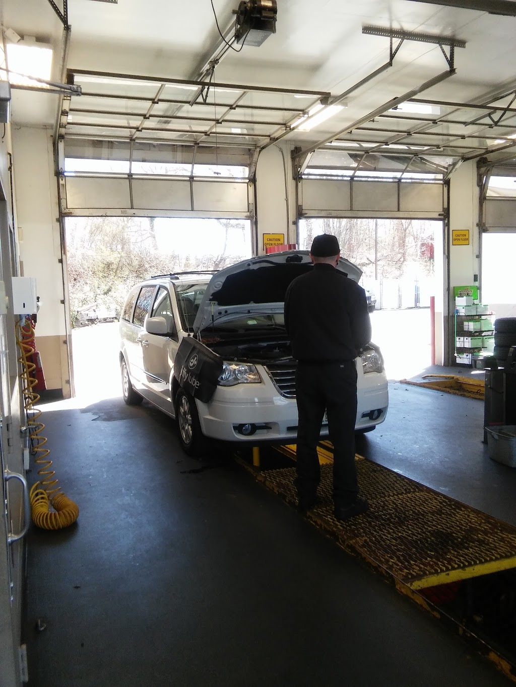 Jiffy Lube Oil Change and Multicare | 210 NJ-36, West Long Branch, NJ 07764, USA | Phone: (732) 571-8914