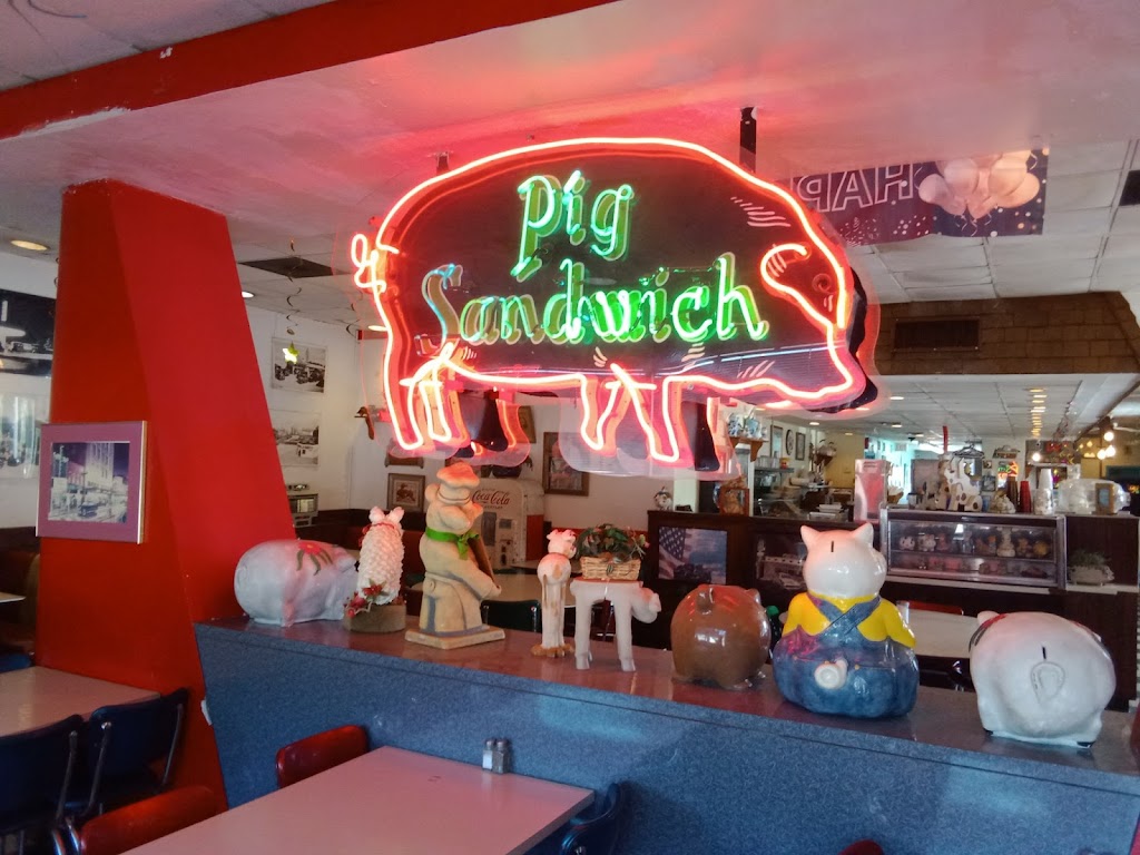 San Antonio Pig Stand | 1508 Broadway, San Antonio, TX 78215, USA | Phone: (210) 222-9923