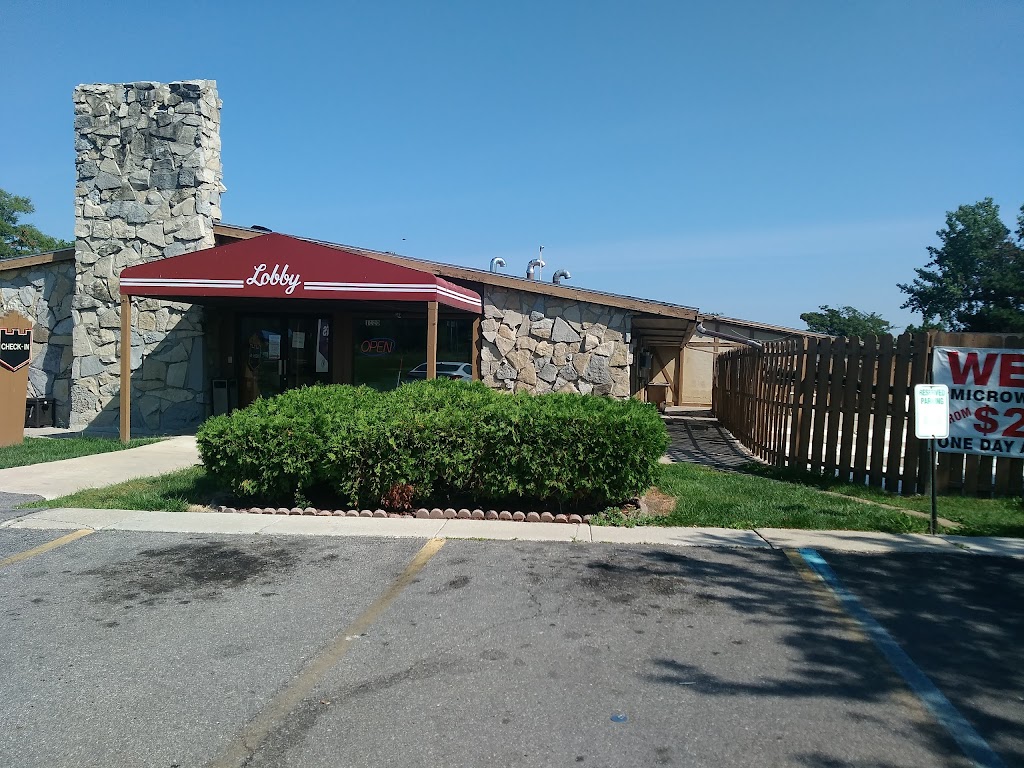 Knights Inn Rossford, OH | 1120 Buck Rd, Rossford, OH 43460, USA | Phone: (419) 661-6500