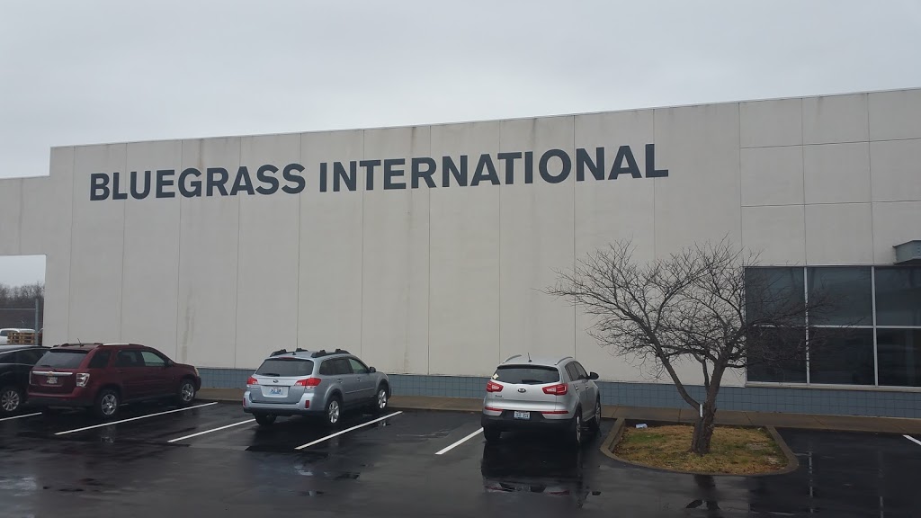 Bluegrass International Trucks, Buses, RVs, & Idealease | 101 Triport Cir, Georgetown, KY 40324, USA | Phone: (502) 570-5252