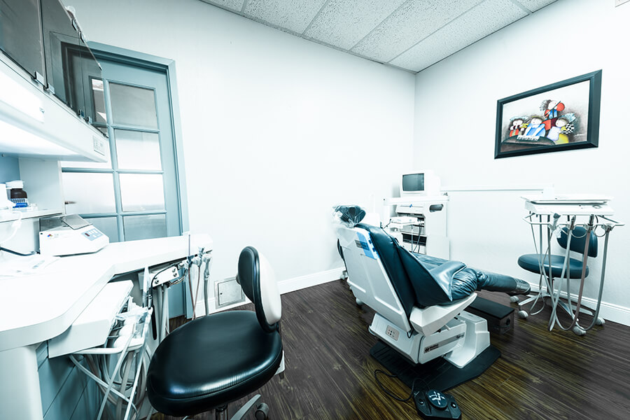 Po-Jen Lin, DDS, DICOI | 1035 S De Anza Blvd STE 4, San Jose, CA 95129, USA | Phone: (408) 252-4850