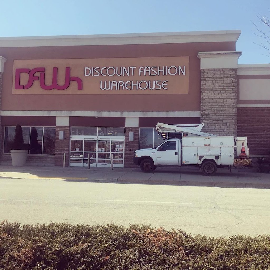 Discount Fashion Warehouse Delaware | 1000 Sunbury Rd, Delaware, OH 43015, USA | Phone: (740) 363-1545