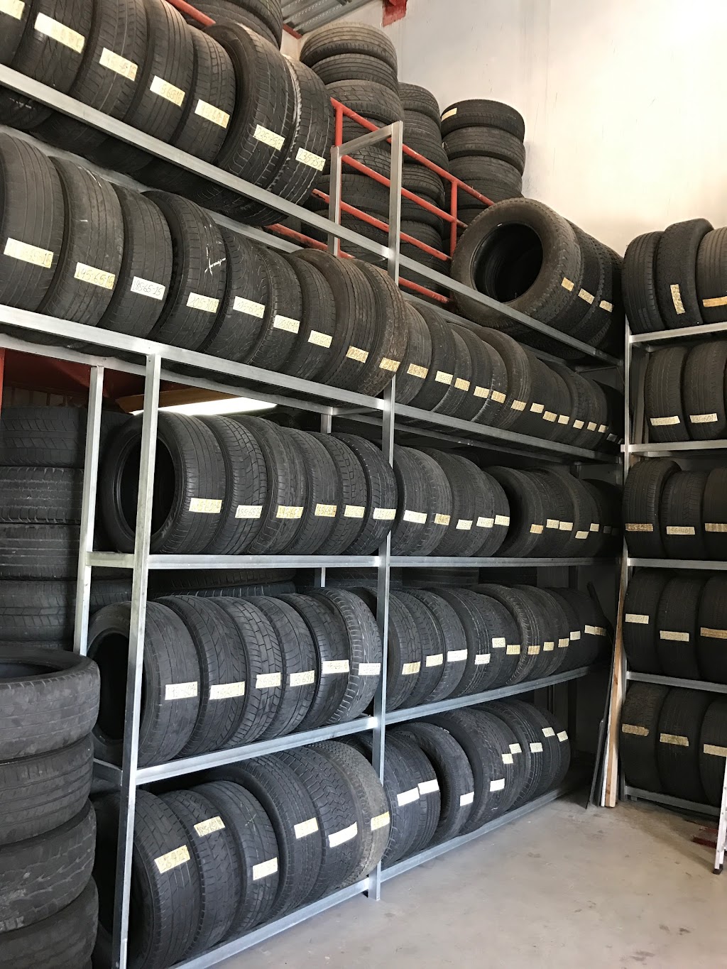 Martinez Tires | 28705 SW 132nd Ave, Homestead, FL 33033 | Phone: (786) 827-1650