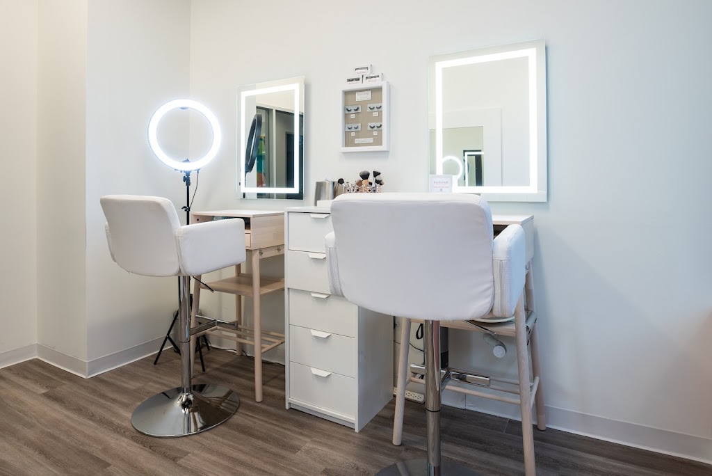 Mattison Avenue Salon Suites & Spa | 4701 West Fwy, Fort Worth, TX 76107, USA | Phone: (915) 293-6333