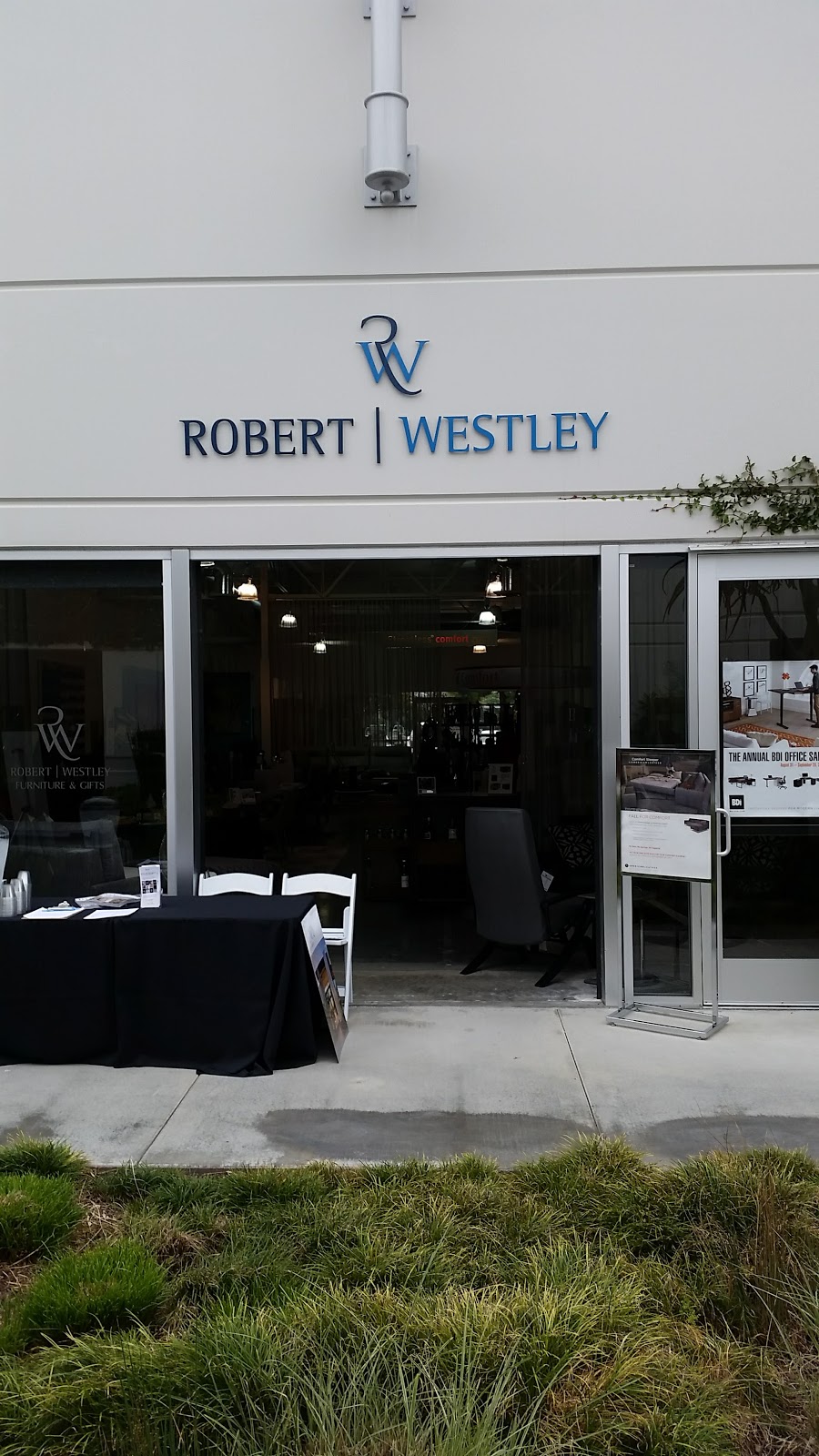 Robert Westley Designs | 3323 Hyland Ave Suite J, Costa Mesa, CA 92626, USA | Phone: (714) 546-7100