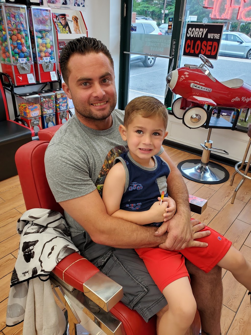 Richies Barber Shop | 1006 Oyster Bay Rd, East Norwich, NY 11732, USA | Phone: (516) 922-2460