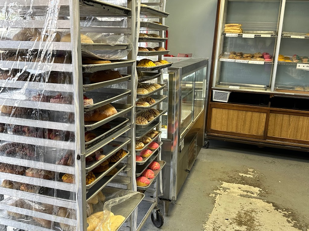 Panaderia Genesis 2000 | 4276 N Sierra Way Unit C, San Bernardino, CA 92407, USA | Phone: (909) 886-3380