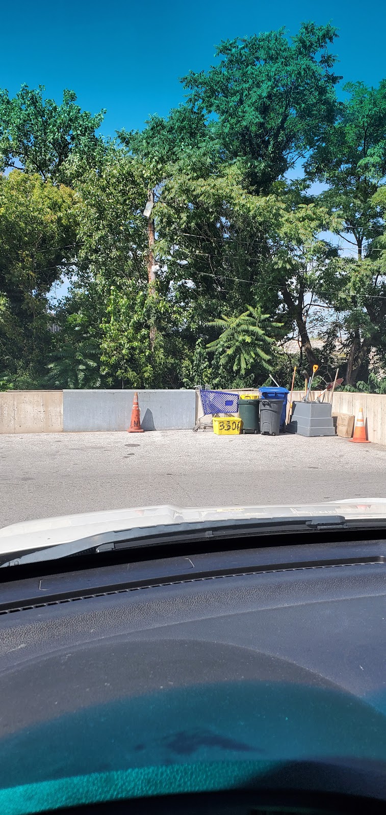 Baltimore City Department of Public Works, NW Sanitation Yard | 2840 Sisson St, Baltimore, MD 21211, USA | Phone: (410) 396-7250