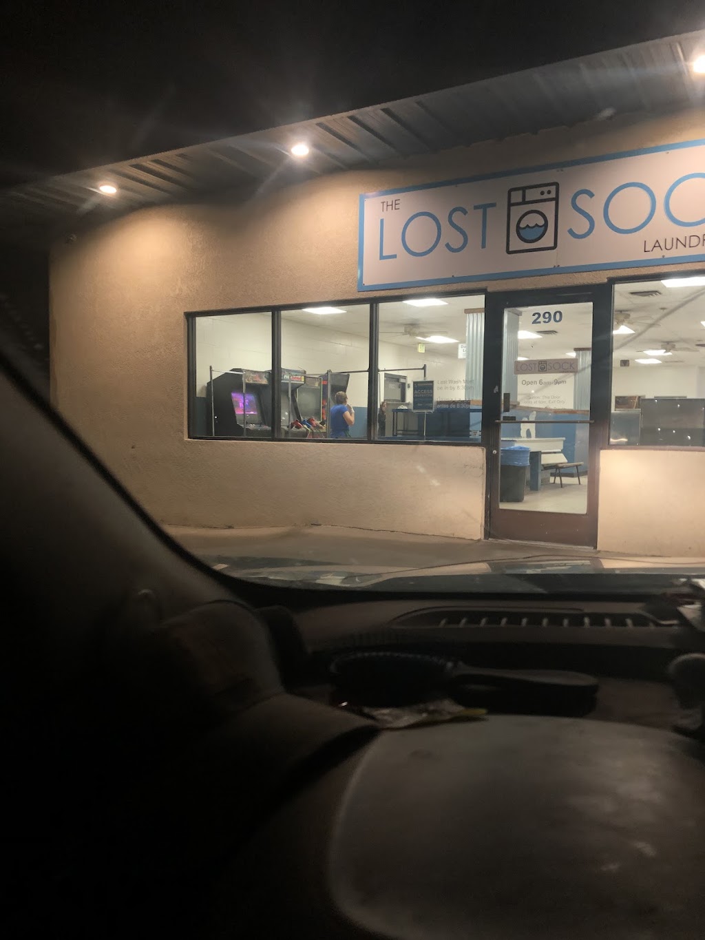 The Lost Sock | 290 E Hanford Armona Rd, Lemoore, CA 93245, USA | Phone: (559) 212-0363