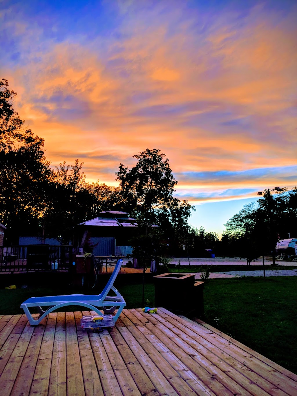 Pleasant Valley Campground | 808 Essex County Rd 20, Kingsville, ON N9Y 1H8, Canada | Phone: (519) 733-0885