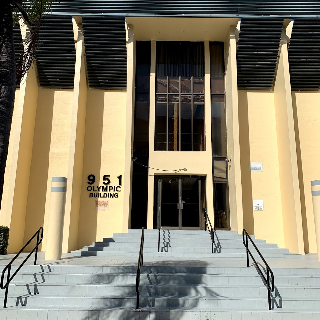 Mount Zion Dental - Dr. Maria Cook | 951 NE 167th St #208, North Miami Beach, FL 33162, United States | Phone: (786) 671-4582