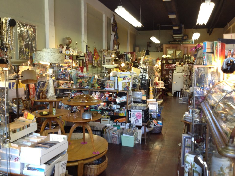 Hodgsons Antiques | 1005 Mission St Suite C, South Pasadena, CA 91030, USA | Phone: (626) 799-0229