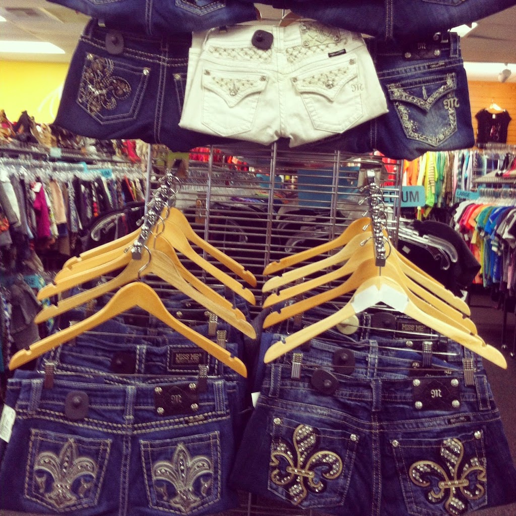 Platos Closet Fulshear | 26440 Farm to Market 1093, Richmond, TX 77406, USA | Phone: (281) 265-1909