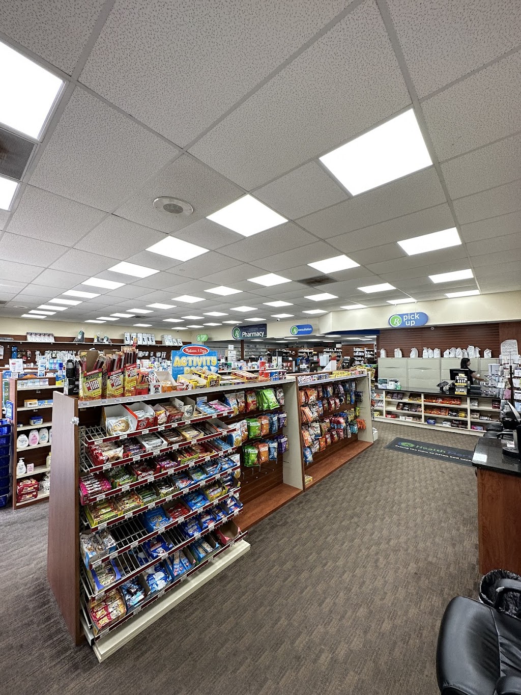 Farmington Drugs and Medical Supplies Pharmacy - Livonia | 20434 Farmington Rd, Livonia, MI 48152, USA | Phone: (248) 478-3922