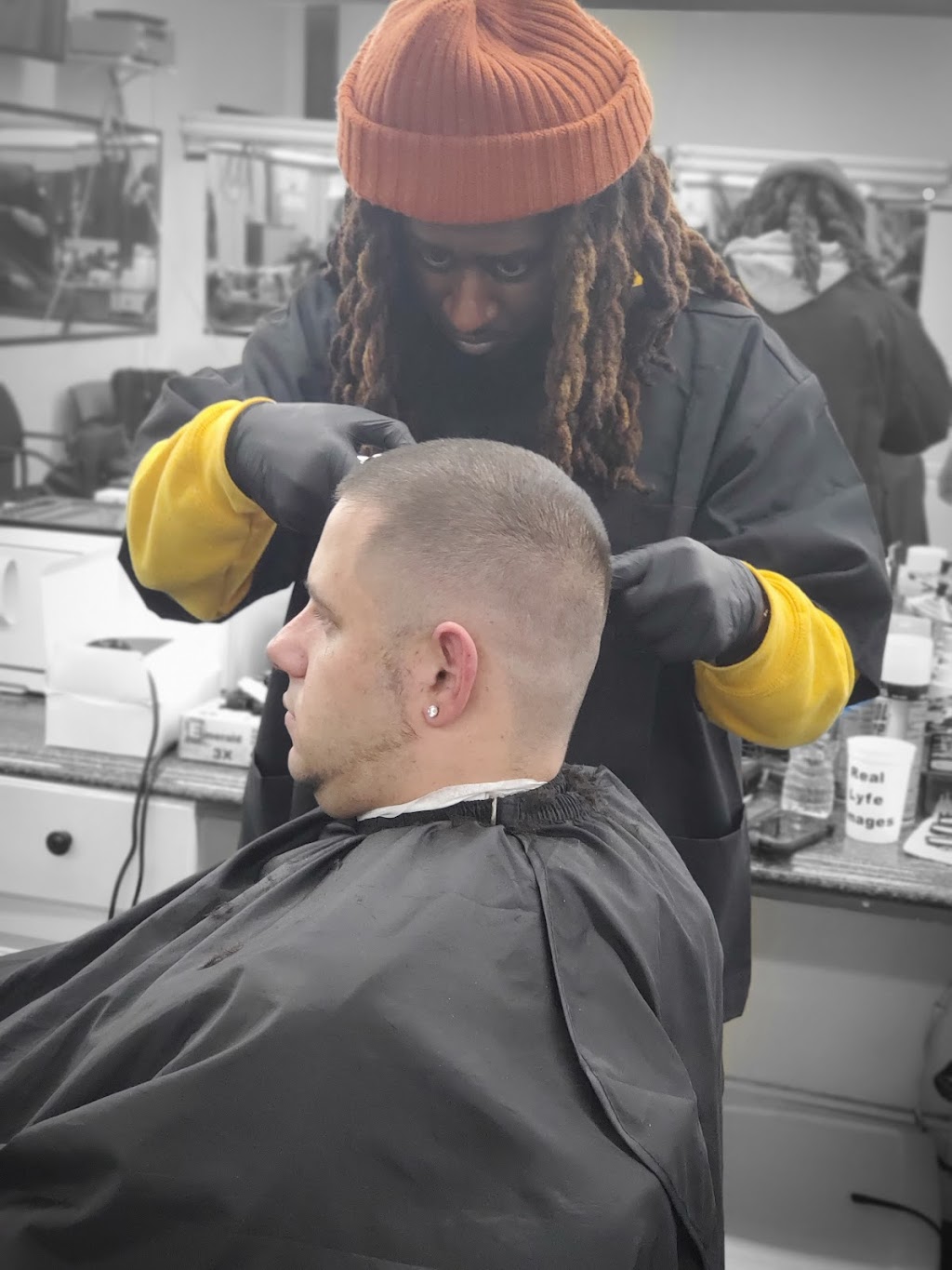 Real Lyfe Images Barber Studio | 1241 Broadway, Albany, NY 12204, USA | Phone: (518) 210-9700