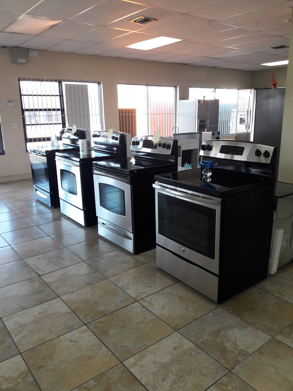 South Florida Appliance # 2 Show Room | 285 W 29th St, Hialeah, FL 33012, USA | Phone: (786) 433-9080