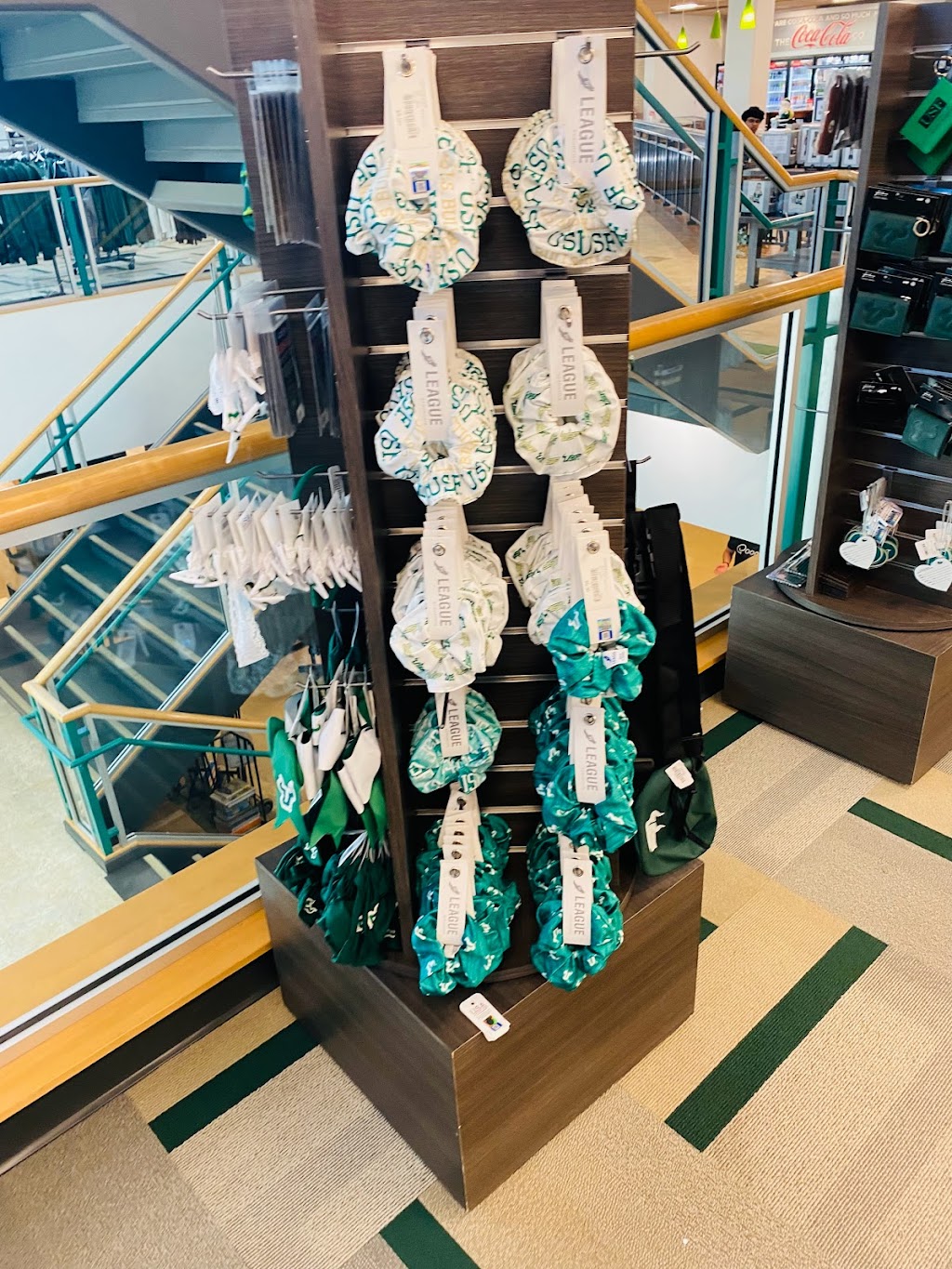 University of South Florida Tampa Bookstore | 4202 E Fowler Ave BKS0269, Tampa, FL 33620, USA | Phone: (813) 974-2631