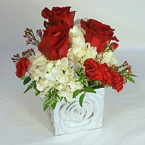 An Enchanted Florist | 1782 N 10th Ave, Hanford, CA 93230, USA | Phone: (559) 584-0125