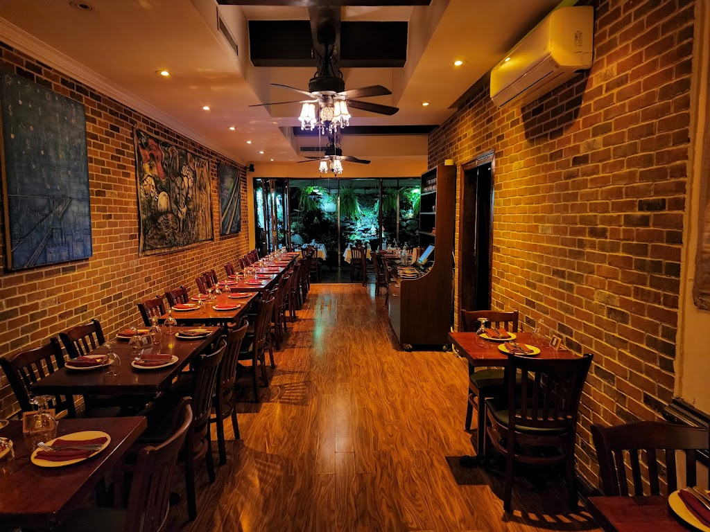 Old Tbilisi Garden | 174 Bleecker St, New York, NY 10012, USA | Phone: (212) 470-6064