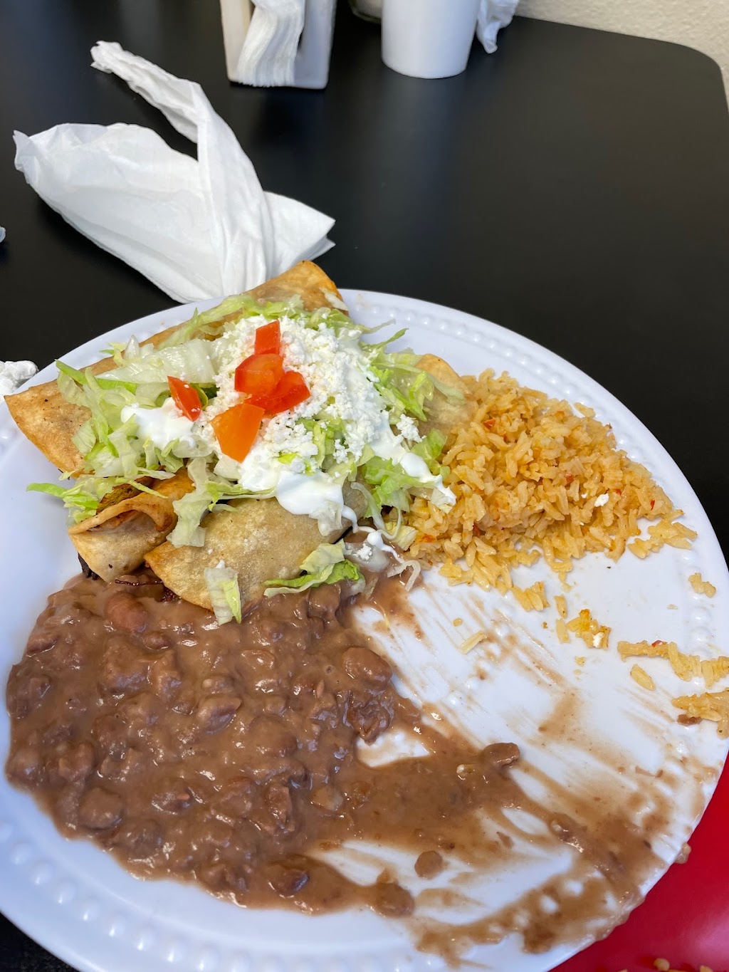 Taqueria Hernandez | 1105 N Tennessee St, McKinney, TX 75069, USA | Phone: (972) 548-2645