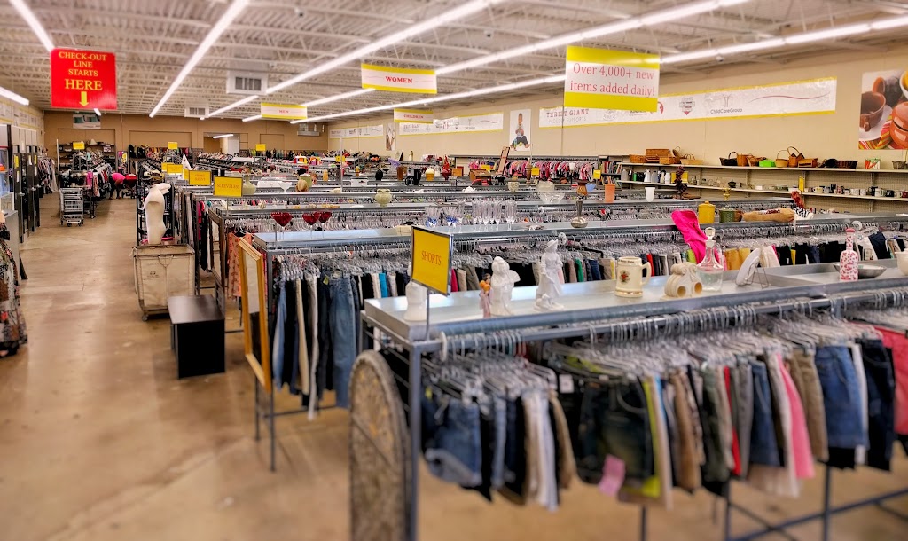 Thrift Giant | 3039 W Northwest Hwy, Dallas, TX 75220, USA | Phone: (214) 792-9409