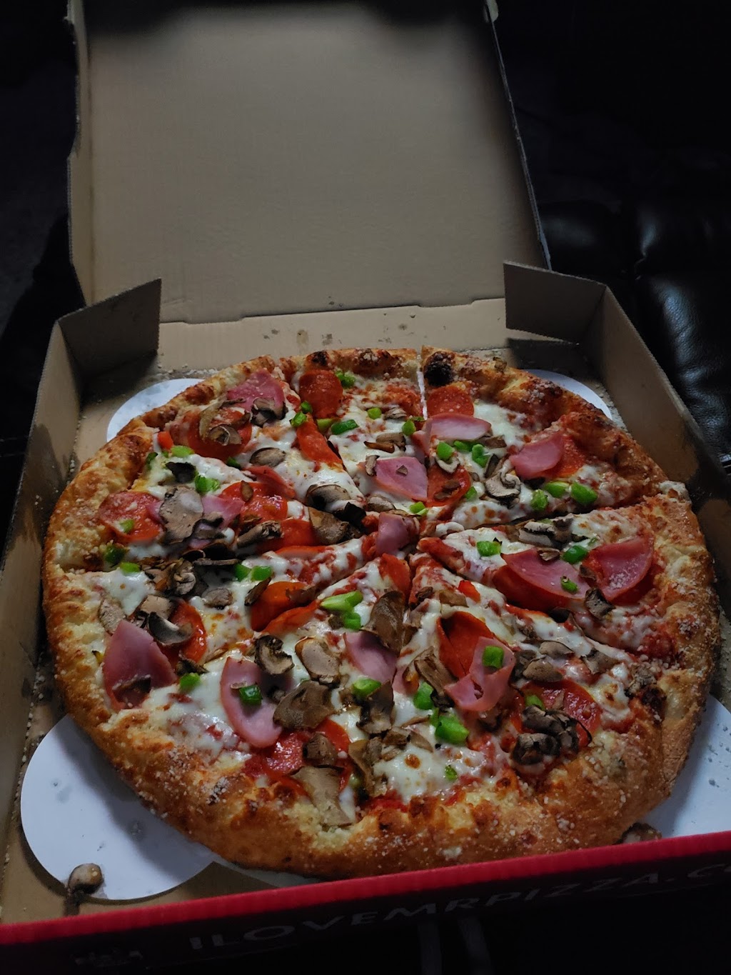 Mr Pizza | 9860 Haggerty Rd, Belleville, MI 48111 | Phone: (734) 697-0433