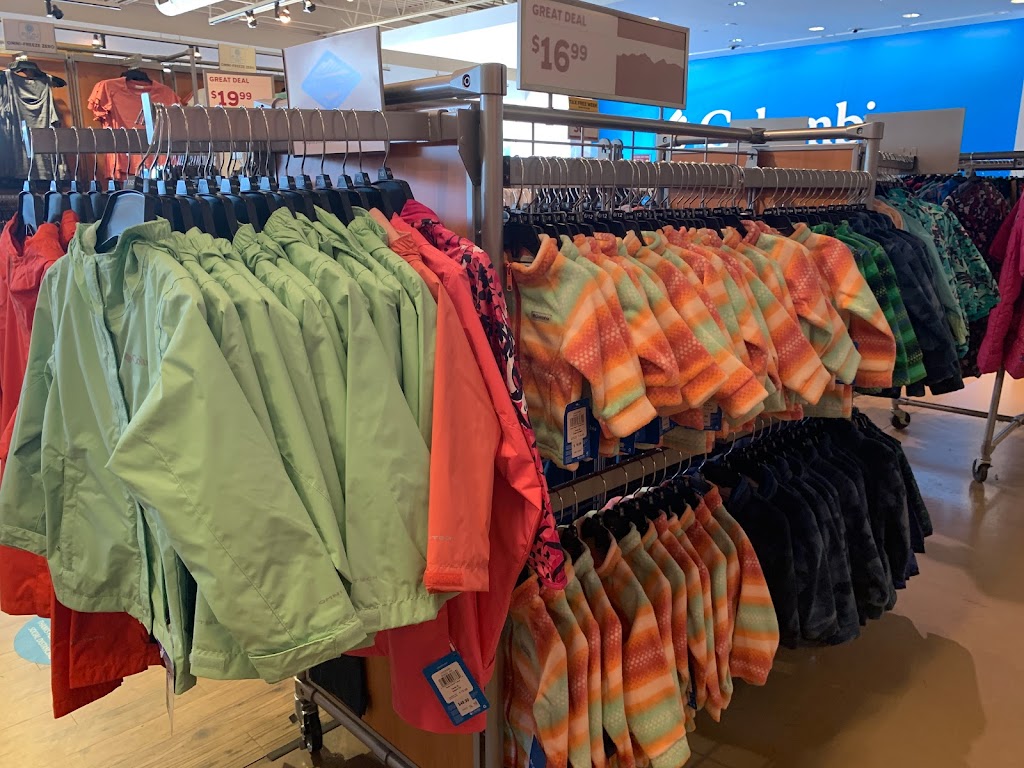 Columbia Factory Store | 5715 Richmond Rd, Williamsburg, VA 23188, USA | Phone: (757) 564-7604