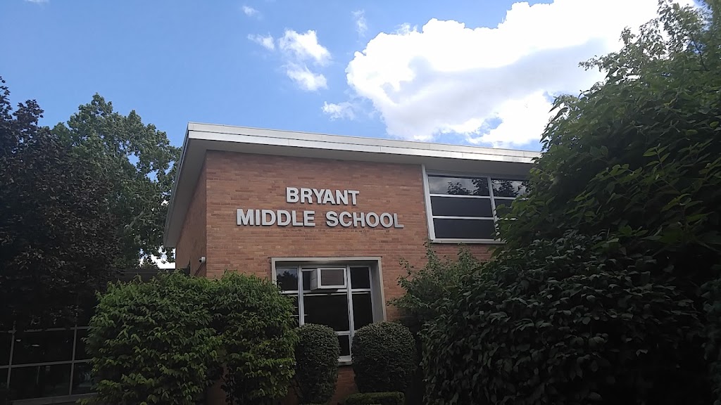Bryant Middle School | 460 N Vernon St, Dearborn, MI 48128, USA | Phone: (313) 827-2900