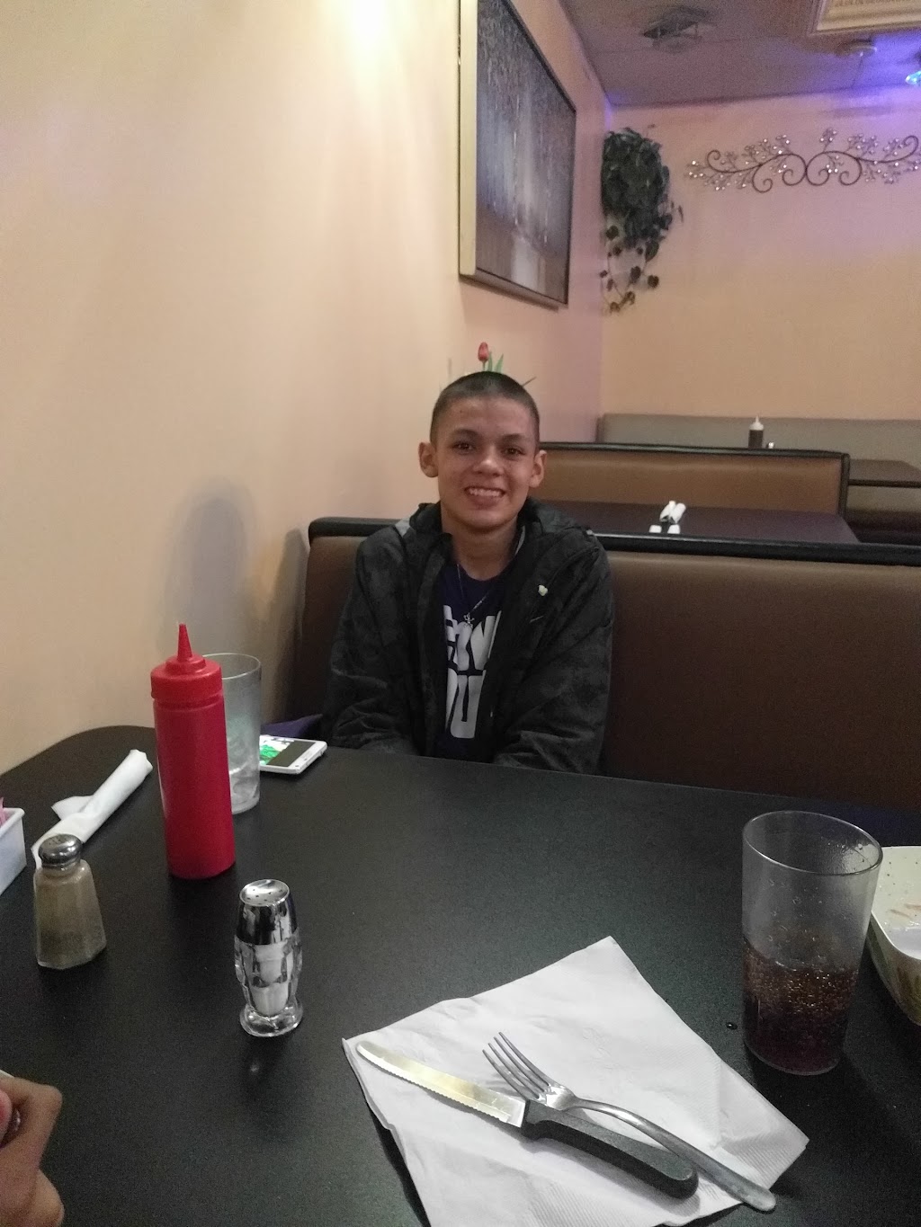 Cowbobas | 940 S Federal Blvd, Denver, CO 80219, USA | Phone: (303) 934-3301
