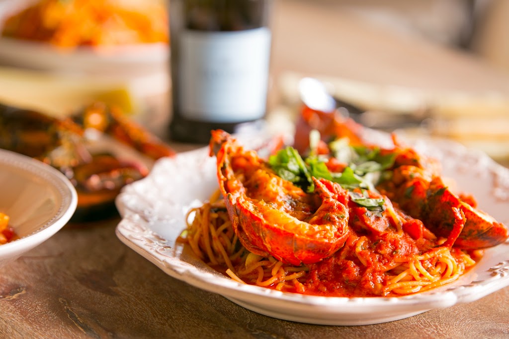 Russos New York Pizzeria & Italian Kitchen | Midtown | 306 Gray St, Houston, TX 77002, USA | Phone: (713) 533-1140