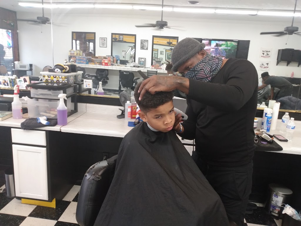 Boys 2 Men Barbershop | 5697a Covington Hwy, Decatur, GA 30035, USA | Phone: (770) 255-4705