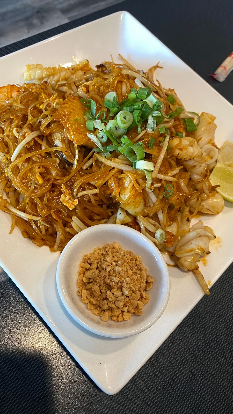 Chutamas Thai Cuisine | 8333 Tampa Ave, Los Angeles, CA 91324, USA | Phone: (818) 678-9326