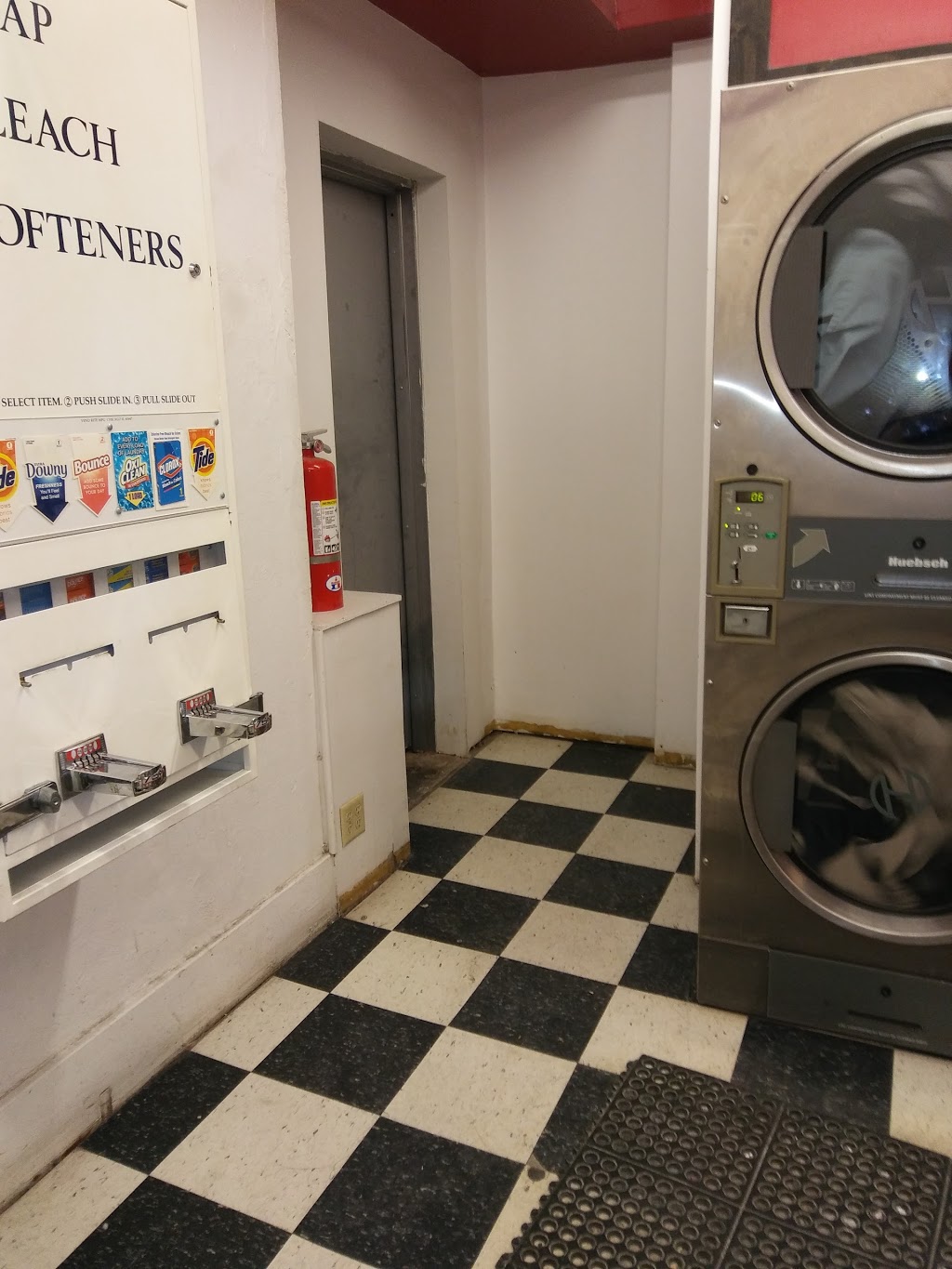 Jays Laundromat | 2813 Brownsville Rd, Pittsburgh, PA 15227, USA | Phone: (814) 791-9274