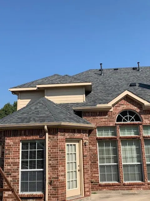 Otter Roofing | 423 Hillside Dr, Lakewood Village, TX 75068, USA | Phone: (469) 598-2721