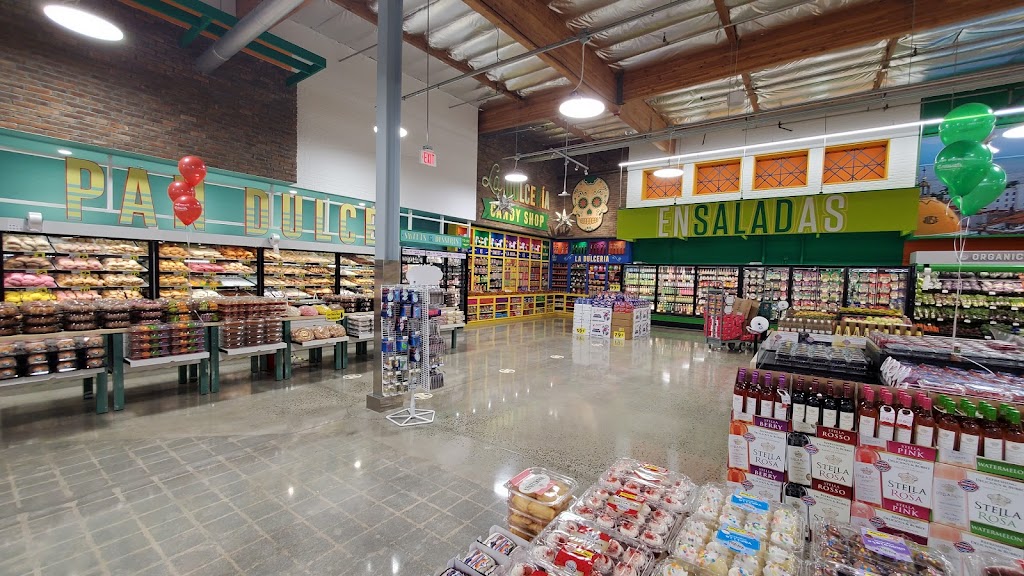 Vallarta Supermarkets | 1467 Country Club Dr, Madera, CA 93638, USA | Phone: (559) 664-5711