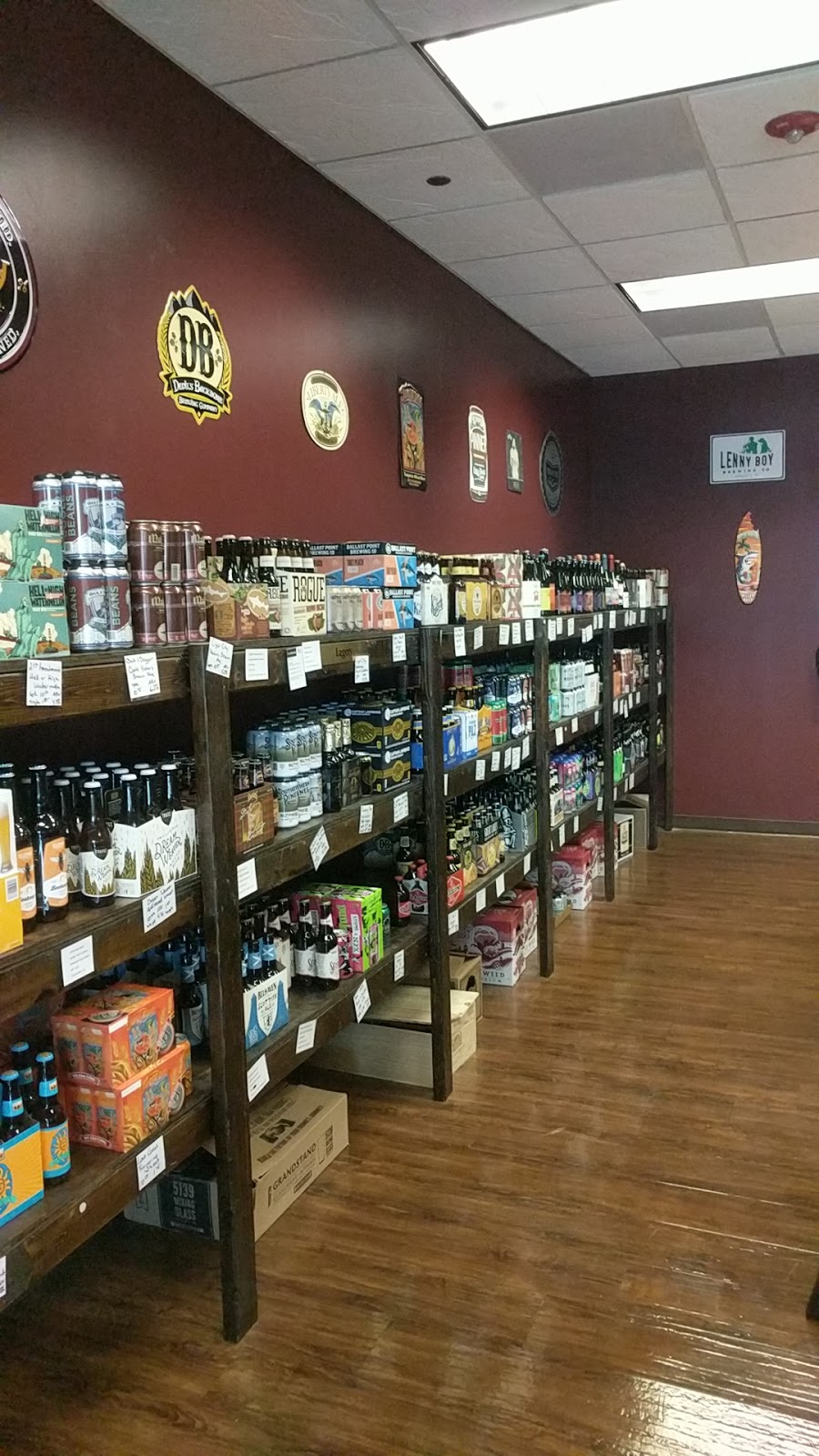 Ds Bottle Shop & Craft Beer College | 13200 Falls of Neuse Rd #115, Raleigh, NC 27614, USA | Phone: (919) 435-7034