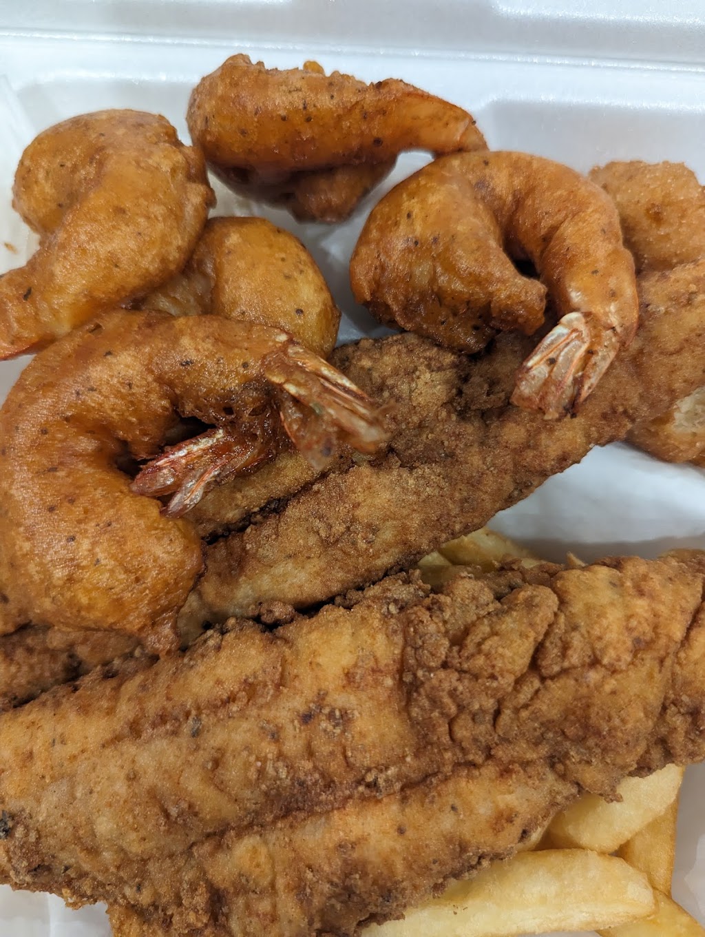 Billy Ds Seafood & Chicken | 3205 Stamford Rd, Portsmouth, VA 23703, USA | Phone: (757) 208-7394