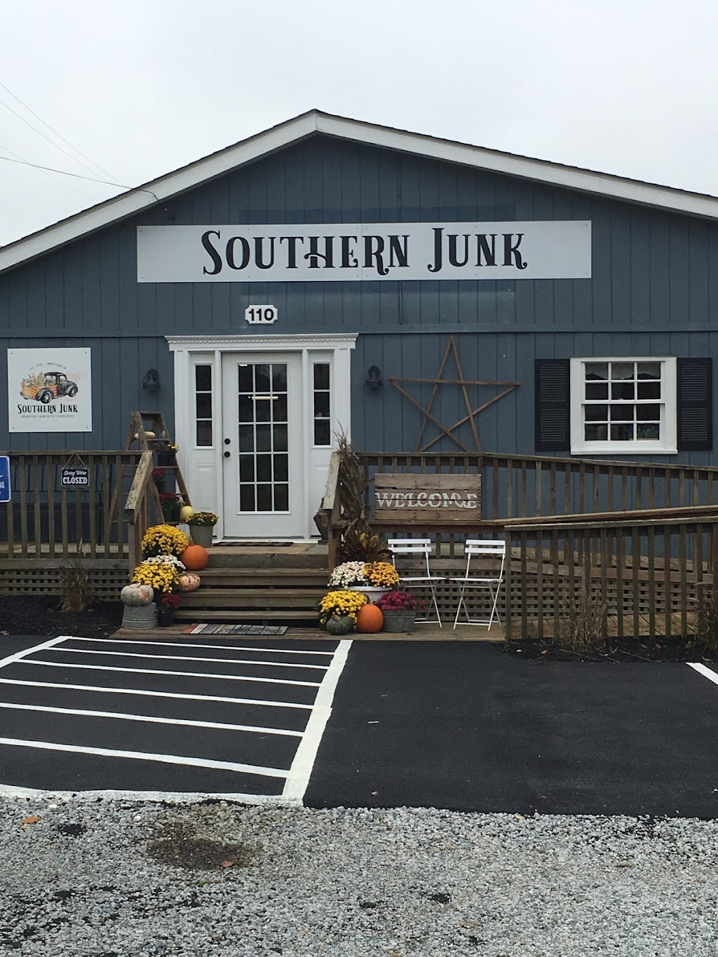 Southern Junk | 110 Wade St, Jamestown, NC 27282, USA | Phone: (910) 237-7709