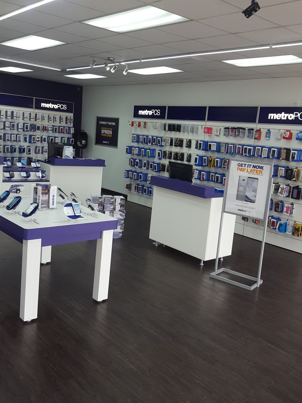 Metro by T-Mobile | 450 E Hwy 67 Ste B, Duncanville, TX 75137, USA | Phone: (972) 298-6100