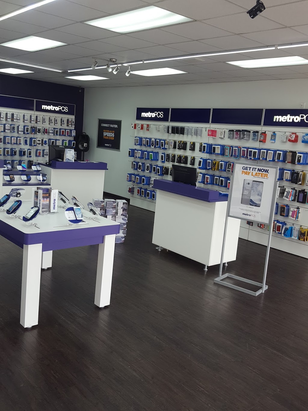 Metro by T-Mobile | 450 E Hwy 67 Ste B, Duncanville, TX 75137 | Phone: (972) 298-6100