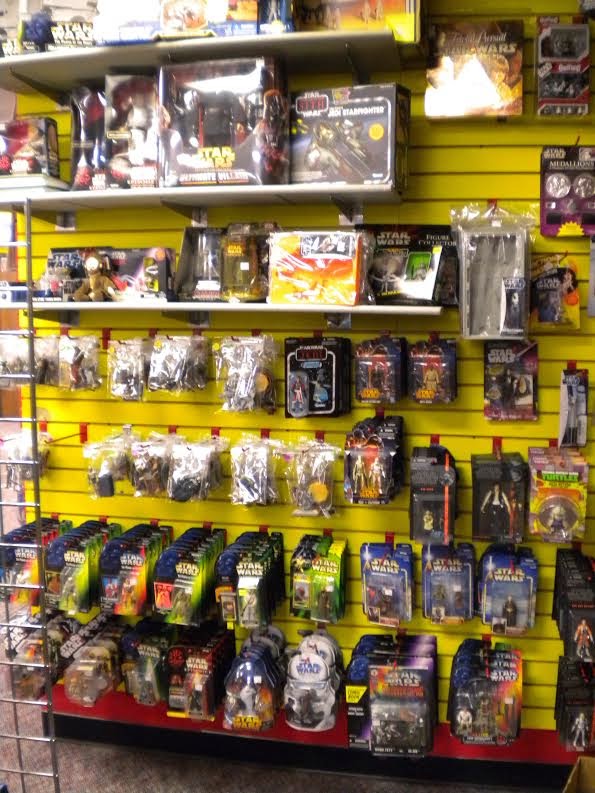 Hot Comics and Collectibles | 26 W 66th St, Richfield, MN 55423 | Phone: (612) 798-3936
