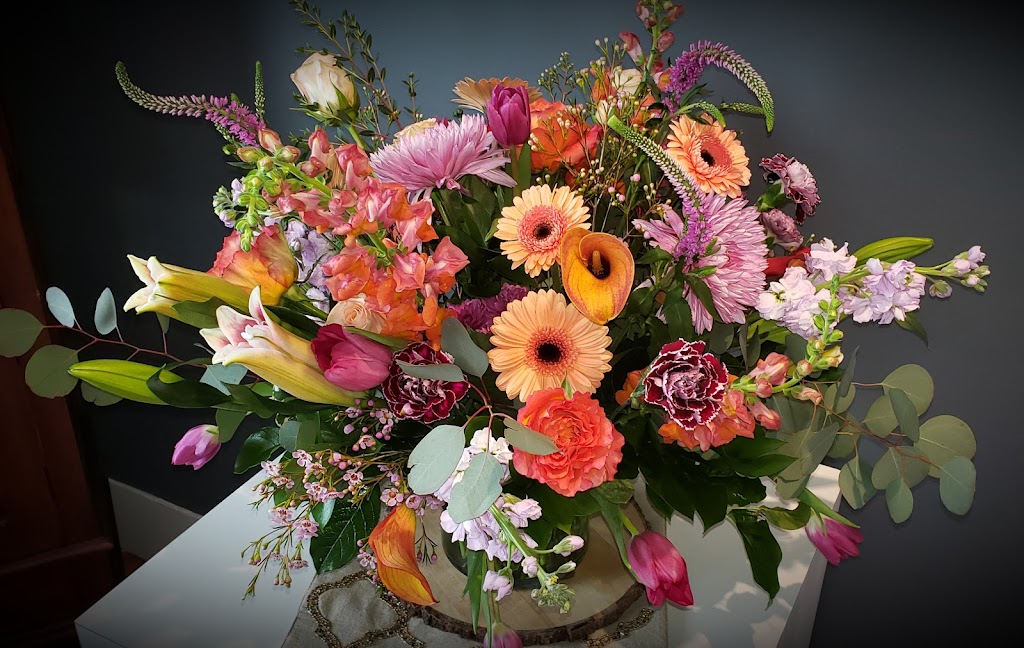 Floral Innovations | 9222 Ravenna Rd, Twinsburg, OH 44087 | Phone: (330) 487-0786