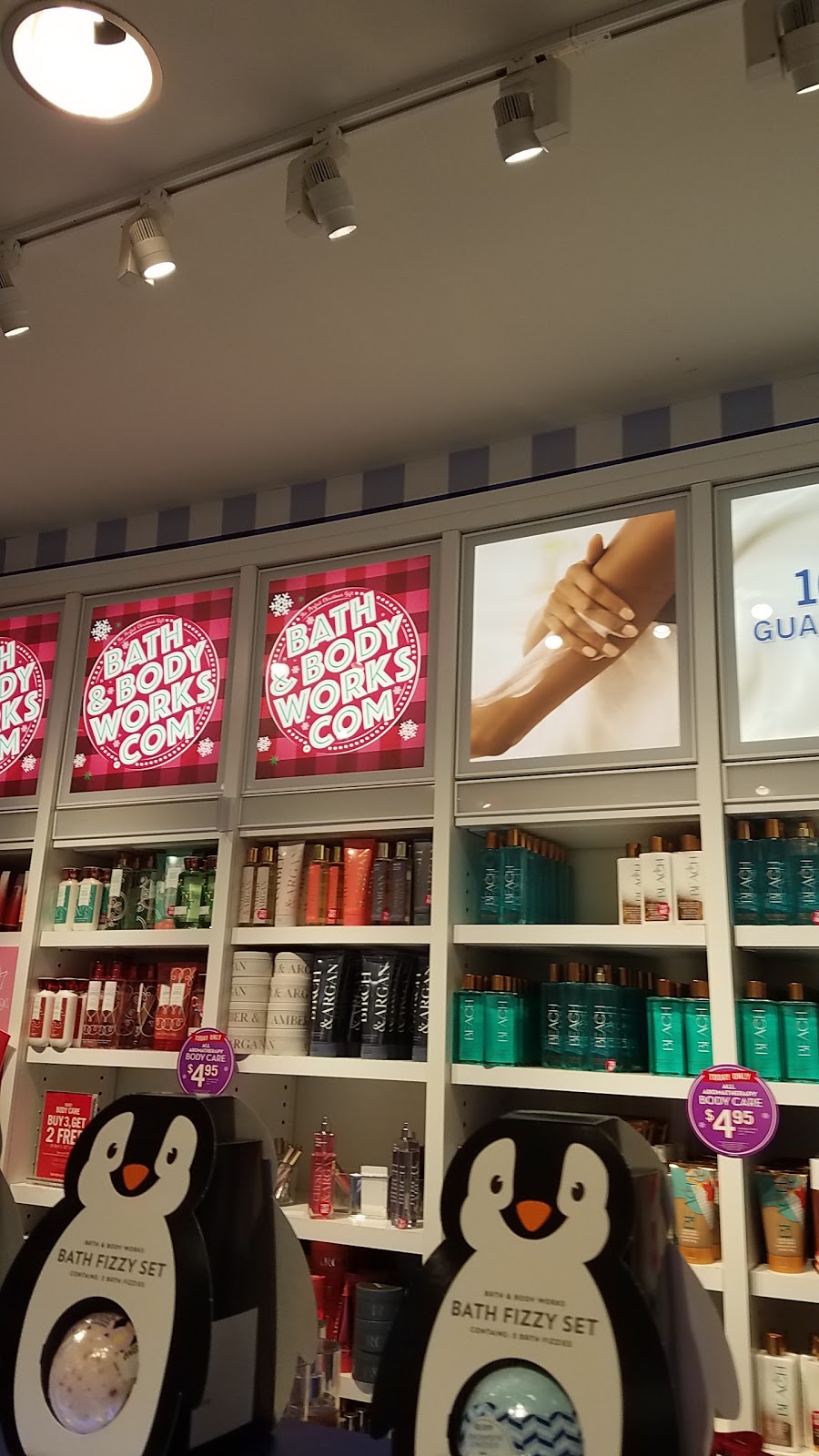 Bath & Body Works | 26300 Cedar Rd, Beachwood, OH 44122, USA | Phone: (216) 464-2648