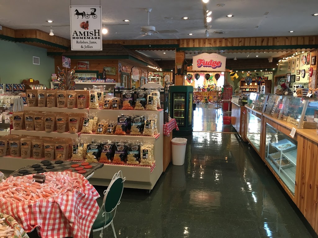 Lovelys Farm Market & Country Bakery | 330 E Central Ave, Springboro, OH 45066, USA | Phone: (937) 748-3616