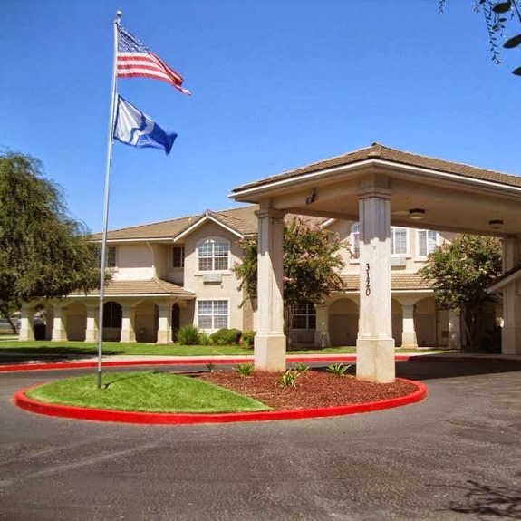 Prestige Assisted Living at Visalia | 3120 W Caldwell Ave, Visalia, CA 93277, USA | Phone: (559) 735-0828