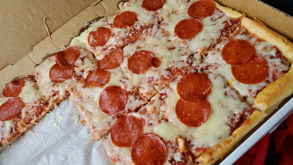 Markos Pizza | 1577 Pennsylvania Ave, East Liverpool, OH 43920, USA | Phone: (330) 932-0758