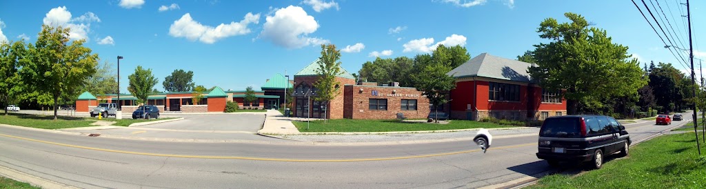 Saint Davids Public School | Photo 2 of 2 | Address: 1344 York Rd, St. Davids, ON L0S 1P0, Canada | Phone: (905) 262-4533