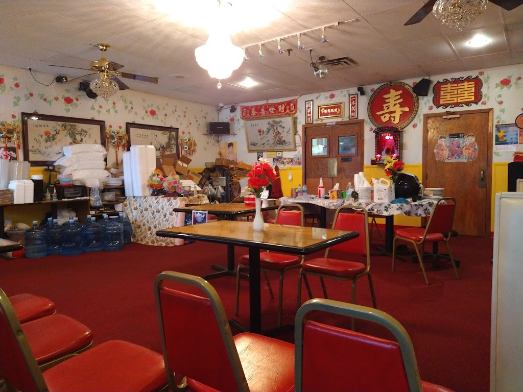 House of Huis | 6822 N Humboldt Ave, Brooklyn Center, MN 55430, USA | Phone: (763) 560-0240
